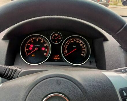 Белый Опель Астра, объемом двигателя 1.4 л и пробегом 112 тыс. км за 5800 $, фото 1 на Automoto.ua