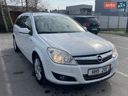 Білий Опель Астра, об'ємом двигуна 1.4 л та пробігом 216 тис. км за 4250 $, фото 1 на Automoto.ua