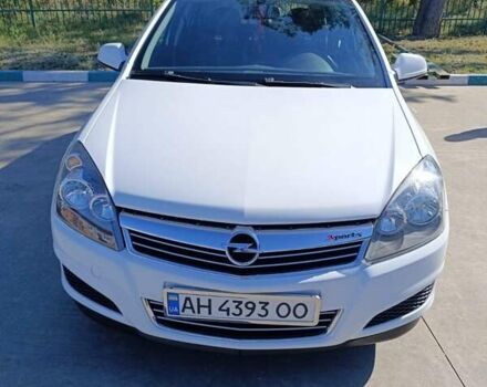 Білий Опель Астра, об'ємом двигуна 1.6 л та пробігом 240 тис. км за 6800 $, фото 1 на Automoto.ua