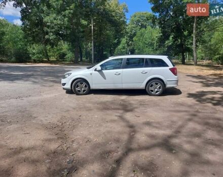 Білий Опель Астра, об'ємом двигуна 1.7 л та пробігом 230 тис. км за 6500 $, фото 1 на Automoto.ua