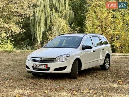 Опель Астра 2010 в Нежине на Automoto.ua Белый Опель Астра, объемом двигателя 1.6 л и пробегом 212 тыс. км за 6350 $, фото 1 на Automoto.ua