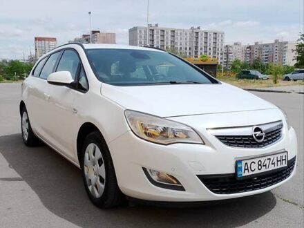 Опель Астра 2010 в Запорожье на Automoto.ua Белый Опель Астра, объемом двигателя 1.4 л и пробегом 222 тыс. км за 5200 $, фото 1 на Automoto.ua