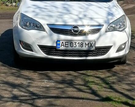 Білий Опель Астра, об'ємом двигуна 1.4 л та пробігом 198 тис. км за 6000 $, фото 1 на Automoto.ua