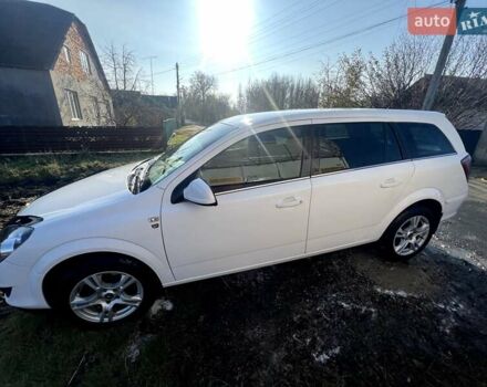 Білий Опель Астра, об'ємом двигуна 1.7 л та пробігом 250 тис. км за 5500 $, фото 1 на Automoto.ua