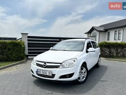 Білий Опель Астра, об'ємом двигуна 1.69 л та пробігом 267 тис. км за 6000 $, фото 1 на Automoto.ua