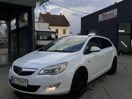 Білий Опель Астра, об'ємом двигуна 1.7 л та пробігом 267 тис. км за 5500 $, фото 1 на Automoto.ua