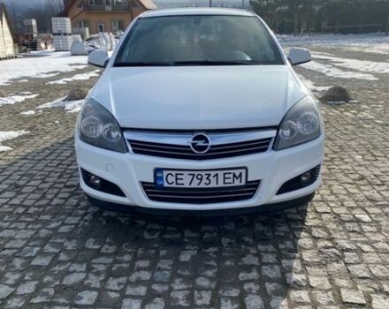 Белый Опель Астра, объемом двигателя 1.69 л и пробегом 305 тыс. км за 6600 $, фото 1 на Automoto.ua