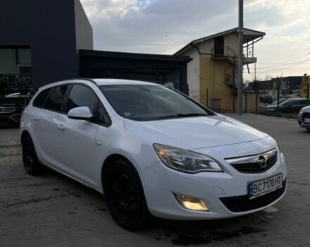 Белый Опель Астра, объемом двигателя 1.69 л и пробегом 267 тыс. км за 5650 $, фото 1 на Automoto.ua