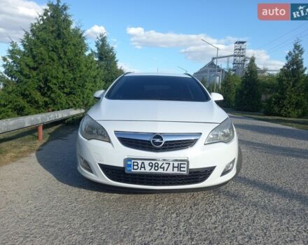 Білий Опель Астра, об'ємом двигуна 1.2 л та пробігом 212 тис. км за 7000 $, фото 1 на Automoto.ua