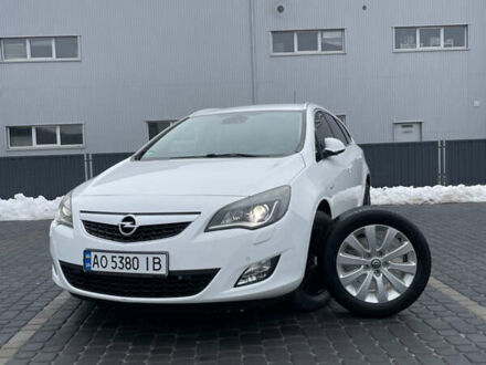 Белый Опель Астра, объемом двигателя 1.96 л и пробегом 224 тыс. км за 7500 $, фото 1 на Automoto.ua