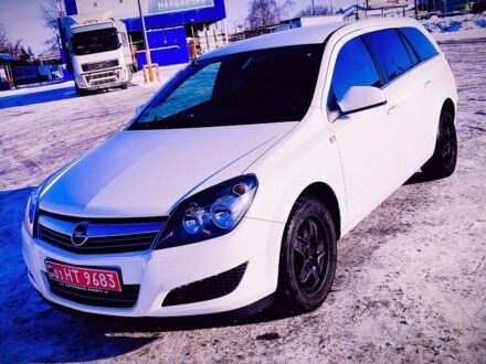 Білий Опель Астра, об'ємом двигуна 1.6 л та пробігом 199 тис. км за 5555 $, фото 1 на Automoto.ua