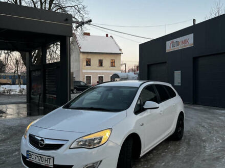 Білий Опель Астра, об'ємом двигуна 1.69 л та пробігом 266 тис. км за 5900 $, фото 1 на Automoto.ua