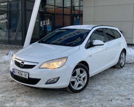 Белый Опель Астра, объемом двигателя 1.7 л и пробегом 218 тыс. км за 5950 $, фото 1 на Automoto.ua