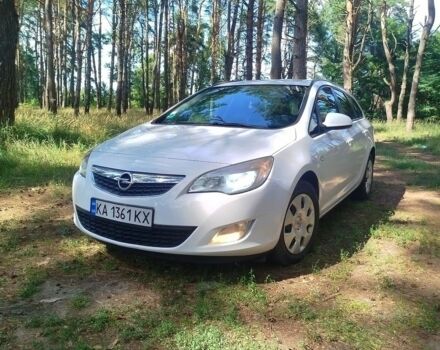 Белый Опель Астра, объемом двигателя 1.69 л и пробегом 335 тыс. км за 5499 $, фото 1 на Automoto.ua