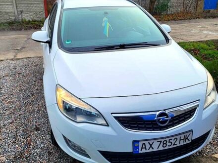 Білий Опель Астра, об'ємом двигуна 1.7 л та пробігом 0 тис. км за 7200 $, фото 1 на Automoto.ua