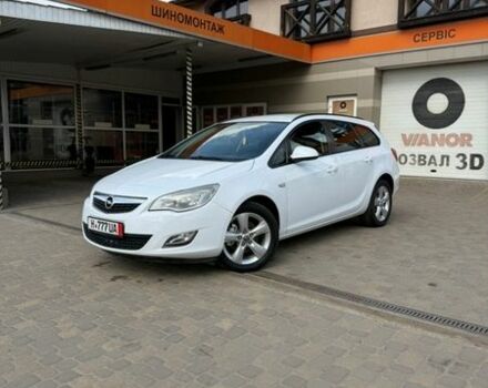 Белый Опель Астра, объемом двигателя 1.7 л и пробегом 228 тыс. км за 6500 $, фото 1 на Automoto.ua
