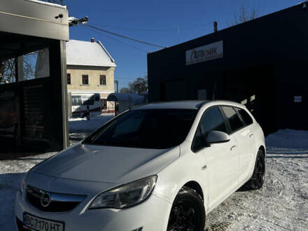 Белый Опель Астра, объемом двигателя 1.69 л и пробегом 266 тыс. км за 5900 $, фото 1 на Automoto.ua
