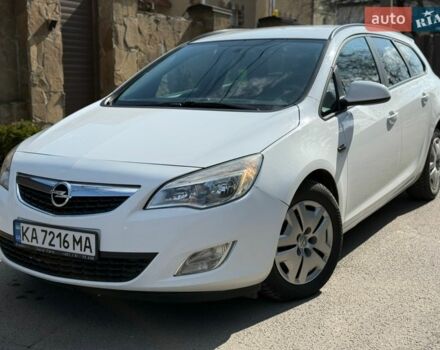 Белый Опель Астра, объемом двигателя 1.7 л и пробегом 322 тыс. км за 5999 $, фото 1 на Automoto.ua
