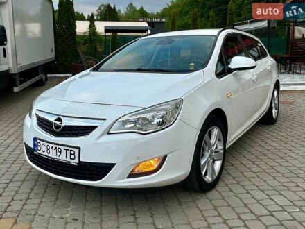 Белый Опель Астра, объемом двигателя 1.69 л и пробегом 273 тыс. км за 6299 $, фото 1 на Automoto.ua
