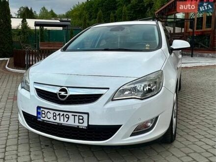 Белый Опель Астра, объемом двигателя 0 л и пробегом 270 тыс. км за 7200 $, фото 1 на Automoto.ua