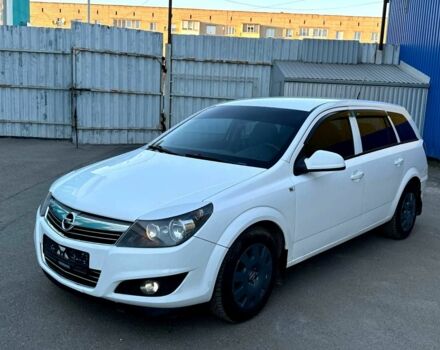 Белый Опель Астра, объемом двигателя 1.7 л и пробегом 288 тыс. км за 5350 $, фото 1 на Automoto.ua
