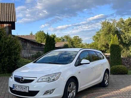 Белый Опель Астра, объемом двигателя 1.7 л и пробегом 269 тыс. км за 5400 $, фото 1 на Automoto.ua