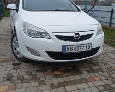 Белый Опель Астра, объемом двигателя 1.3 л и пробегом 268 тыс. км за 5700 $, фото 1 на Automoto.ua
