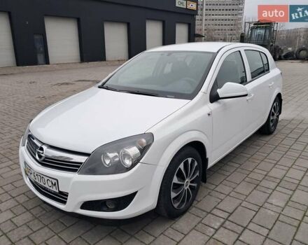 Белый Опель Астра, объемом двигателя 1.6 л и пробегом 184 тыс. км за 6999 $, фото 1 на Automoto.ua
