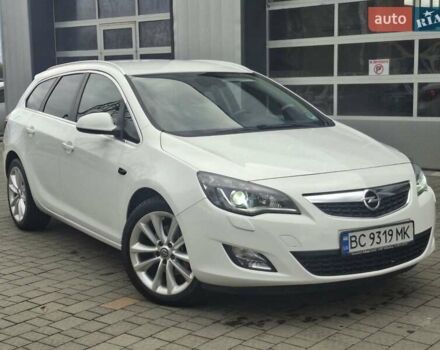 Опель Астра 2012 в Дрогобыче на Automoto.ua Белый Опель Астра, объемом двигателя 1.7 л и пробегом 232 тыс. км за 8500 $, фото 1 на Automoto.ua