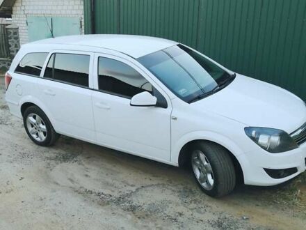 Белый Опель Астра, объемом двигателя 1.69 л и пробегом 250 тыс. км за 6250 $, фото 1 на Automoto.ua