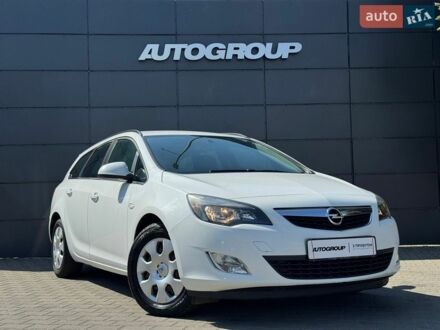 Білий Опель Астра, об'ємом двигуна 1.7 л та пробігом 300 тис. км за 5300 $, фото 1 на Automoto.ua