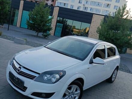 Білий Опель Астра, об'ємом двигуна 1.6 л та пробігом 173 тис. км за 6600 $, фото 1 на Automoto.ua