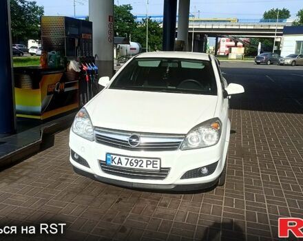 Білий Опель Астра, об'ємом двигуна 1.6 л та пробігом 215 тис. км за 7000 $, фото 1 на Automoto.ua