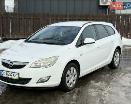 Белый Опель Астра, объемом двигателя 1.69 л и пробегом 256 тыс. км за 6200 $, фото 1 на Automoto.ua