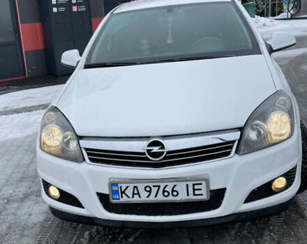 Білий Опель Астра, об'ємом двигуна 1.6 л та пробігом 158 тис. км за 5800 $, фото 1 на Automoto.ua