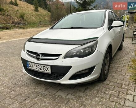 Белый Опель Астра, объемом двигателя 1.69 л и пробегом 352 тыс. км за 5500 $, фото 1 на Automoto.ua