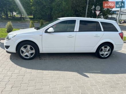 Белый Опель Астра, объемом двигателя 1.6 л и пробегом 136 тыс. км за 7500 $, фото 1 на Automoto.ua
