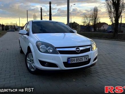 Белый Опель Астра, объемом двигателя 1.6 л и пробегом 900 тыс. км за 6499 $, фото 1 на Automoto.ua