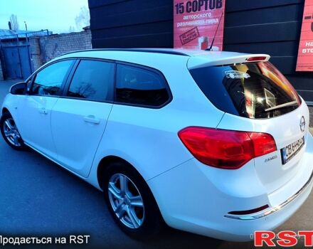 Білий Опель Астра, об'ємом двигуна 1.2 л та пробігом 24000 тис. км за 6000 $, фото 1 на Automoto.ua