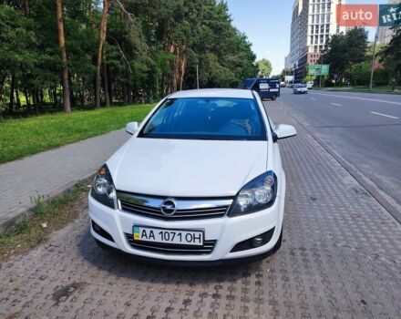 Белый Опель Астра, объемом двигателя 1.6 л и пробегом 42 тыс. км за 8200 $, фото 1 на Automoto.ua