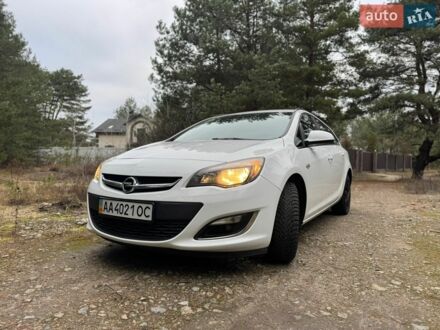 Білий Опель Астра, об'ємом двигуна 2 л та пробігом 167 тис. км за 8400 $, фото 1 на Automoto.ua