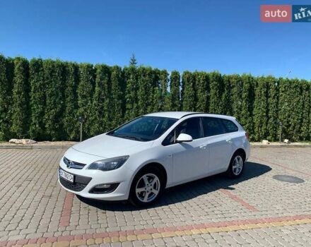 Белый Опель Астра, объемом двигателя 1.69 л и пробегом 268 тыс. км за 7800 $, фото 1 на Automoto.ua
