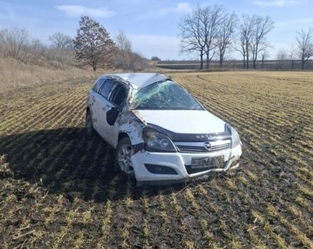 Белый Опель Астра, объемом двигателя 0 л и пробегом 195 тыс. км за 2500 $, фото 1 на Automoto.ua