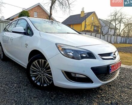 Белый Опель Астра, объемом двигателя 1.4 л и пробегом 203 тыс. км за 6400 $, фото 1 на Automoto.ua