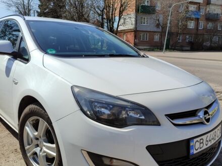 Опель Астра 2013 в Броварах на Automoto.ua Белый Опель Астра, объемом двигателя 1.2 л и пробегом 230 тыс. км за 6050 $, фото 1 на Automoto.ua
