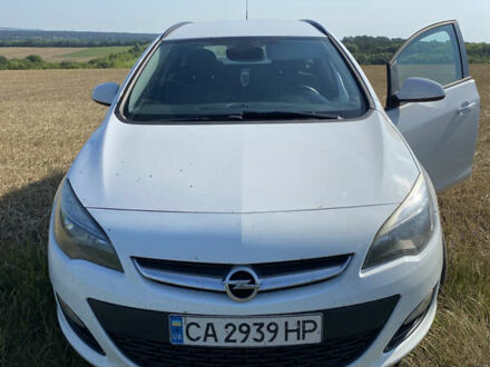 Белый Опель Астра, объемом двигателя 1.3 л и пробегом 250 тыс. км за 7300 $, фото 1 на Automoto.ua