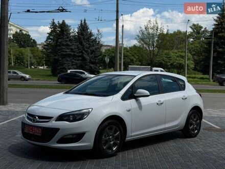 Белый Опель Астра, объемом двигателя 1.6 л и пробегом 170 тыс. км за 8300 $, фото 1 на Automoto.ua