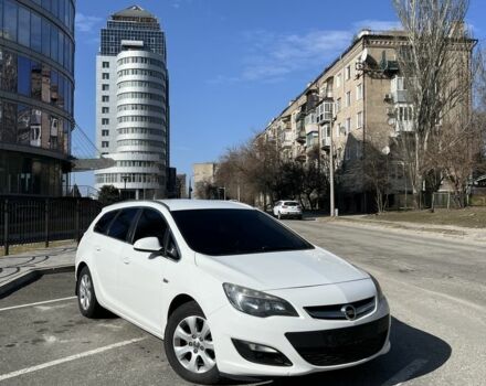 Белый Опель Астра, объемом двигателя 1.6 л и пробегом 270 тыс. км за 8700 $, фото 1 на Automoto.ua