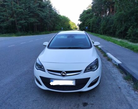 Белый Опель Астра, объемом двигателя 1.6 л и пробегом 235 тыс. км за 8500 $, фото 1 на Automoto.ua