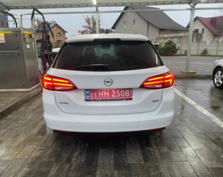 Белый Опель Астра, объемом двигателя 1.6 л и пробегом 221 тыс. км за 9500 $, фото 1 на Automoto.ua